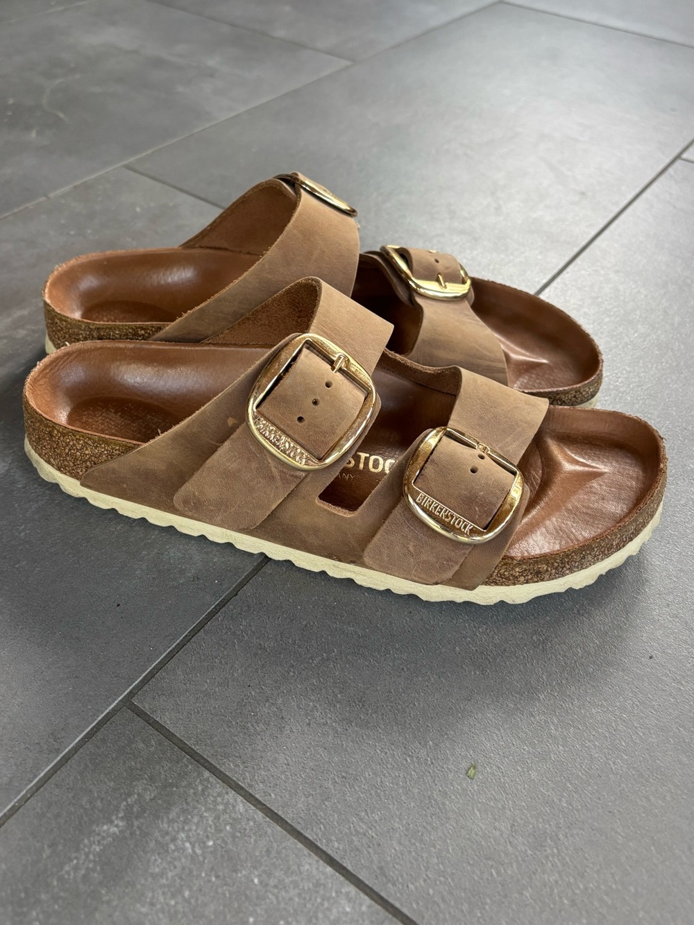 Birkenstock Arizona Big Buckle Oiled Leather in cognac size 9-9.5 (EU 40) - Picture 4 of 7